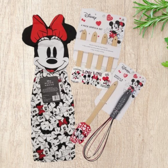 Disney Kitchen Disney Minnie Mouse Kitchen Set Poshmark